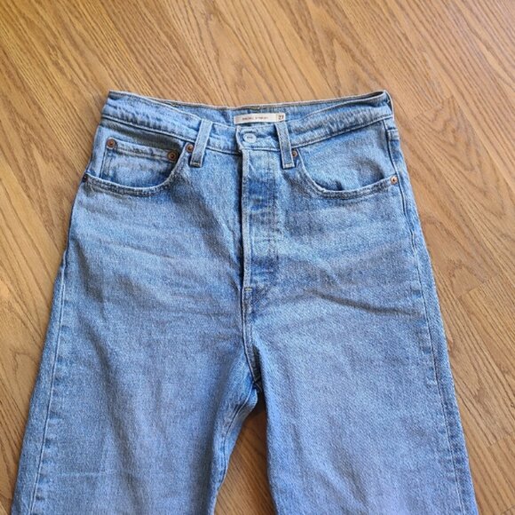 NEW! LEVI'S RIBCAGE STRAIGHT ANKLE JEANS HIGH RISE BUTTON FLY STRETCH DENIM 27 - Picture 3 of 7